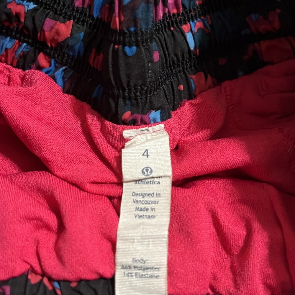 Lululemon Make A Move Short
Dandy Digie Multi Size 4 - Picture 4 of 7